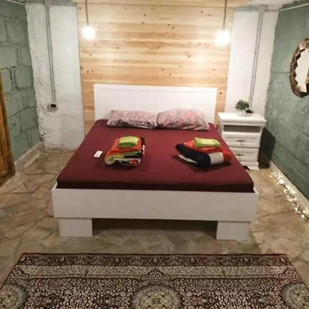 Art House Old Town Подгорица